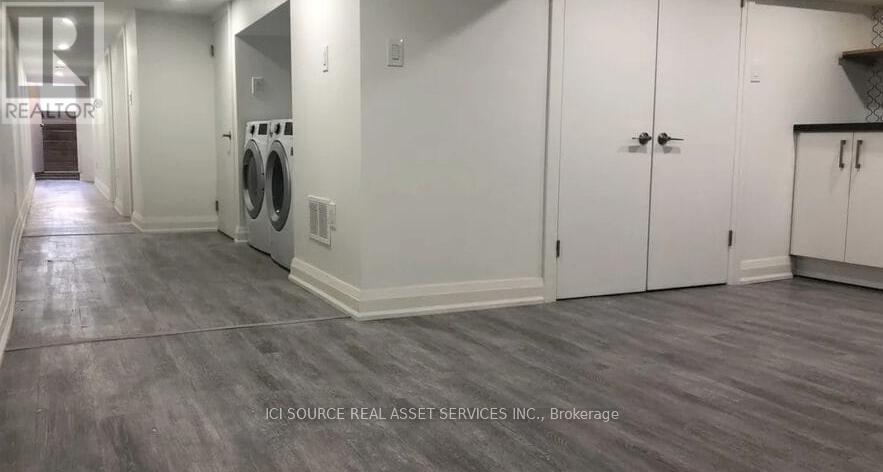 3 - 179 Markham Street, Toronto, ON - Indoor