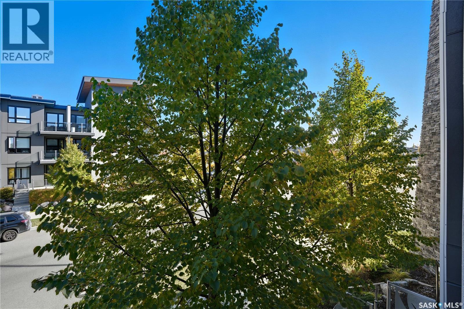 221 235 Evergreen Square, Saskatoon, SK - Outdoor With Balcony