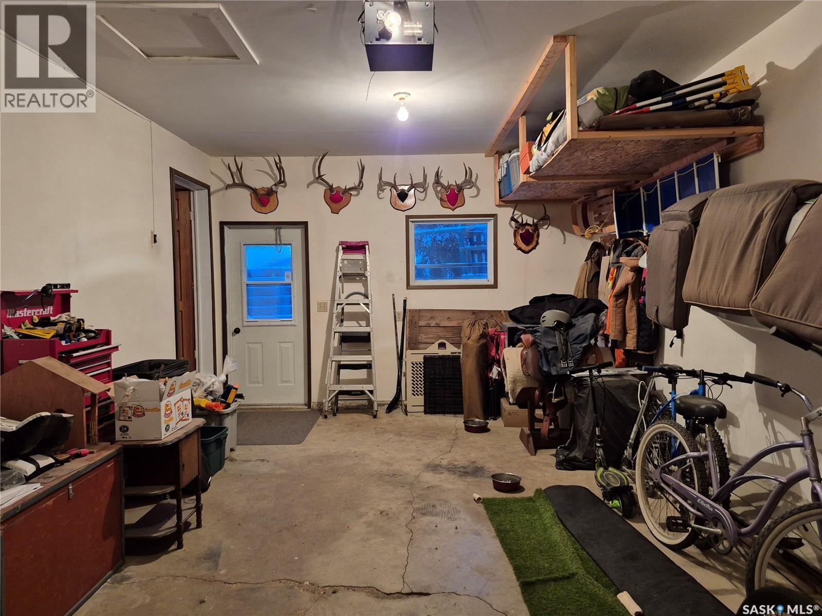 214 Clinton Place, Swift Current, SK - Indoor