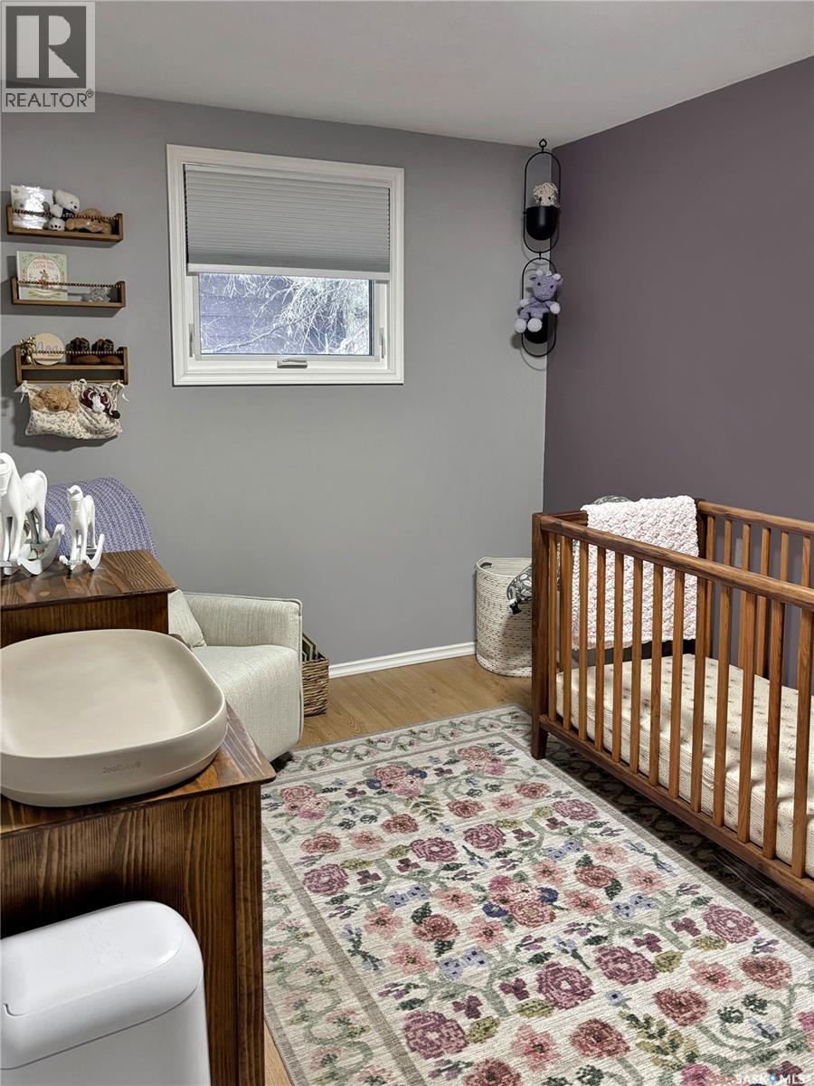 302 Persson Street, Stockholm, SK - Indoor Photo Showing Bedroom