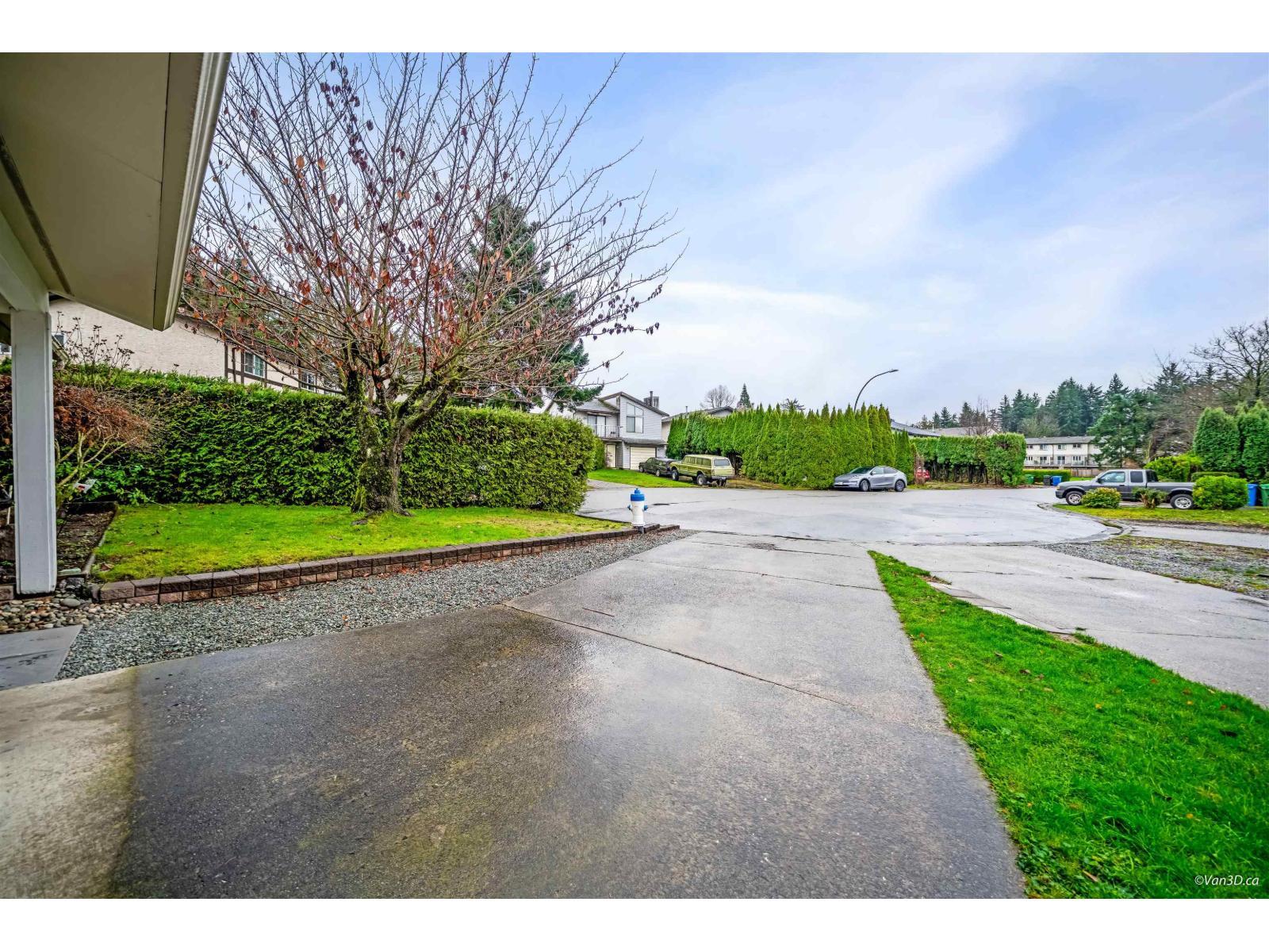 1831 Keys Place, Abbotsford, BC - Outdoor