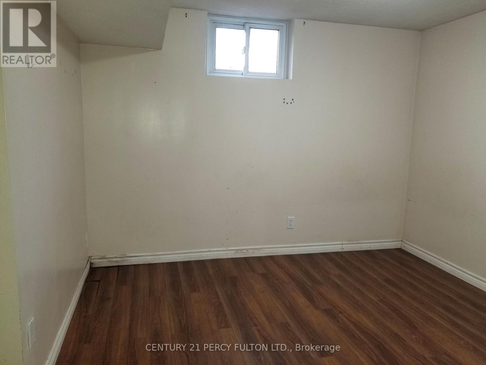 Basement-2 - 182 Confederation Drive, Toronto, ON - Indoor Photo Showing Other Room