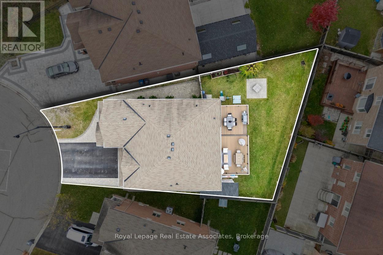 30 Danfield Court, Brampton, ON - Other