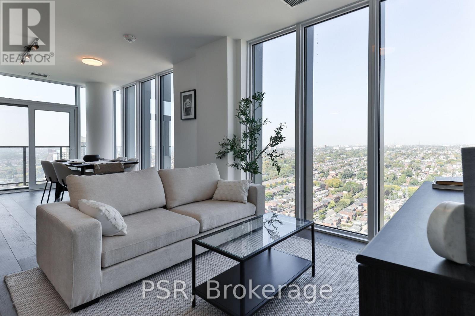 2904 - 1285 Dupont Street, Toronto, ON - Indoor Photo Showing Living Room