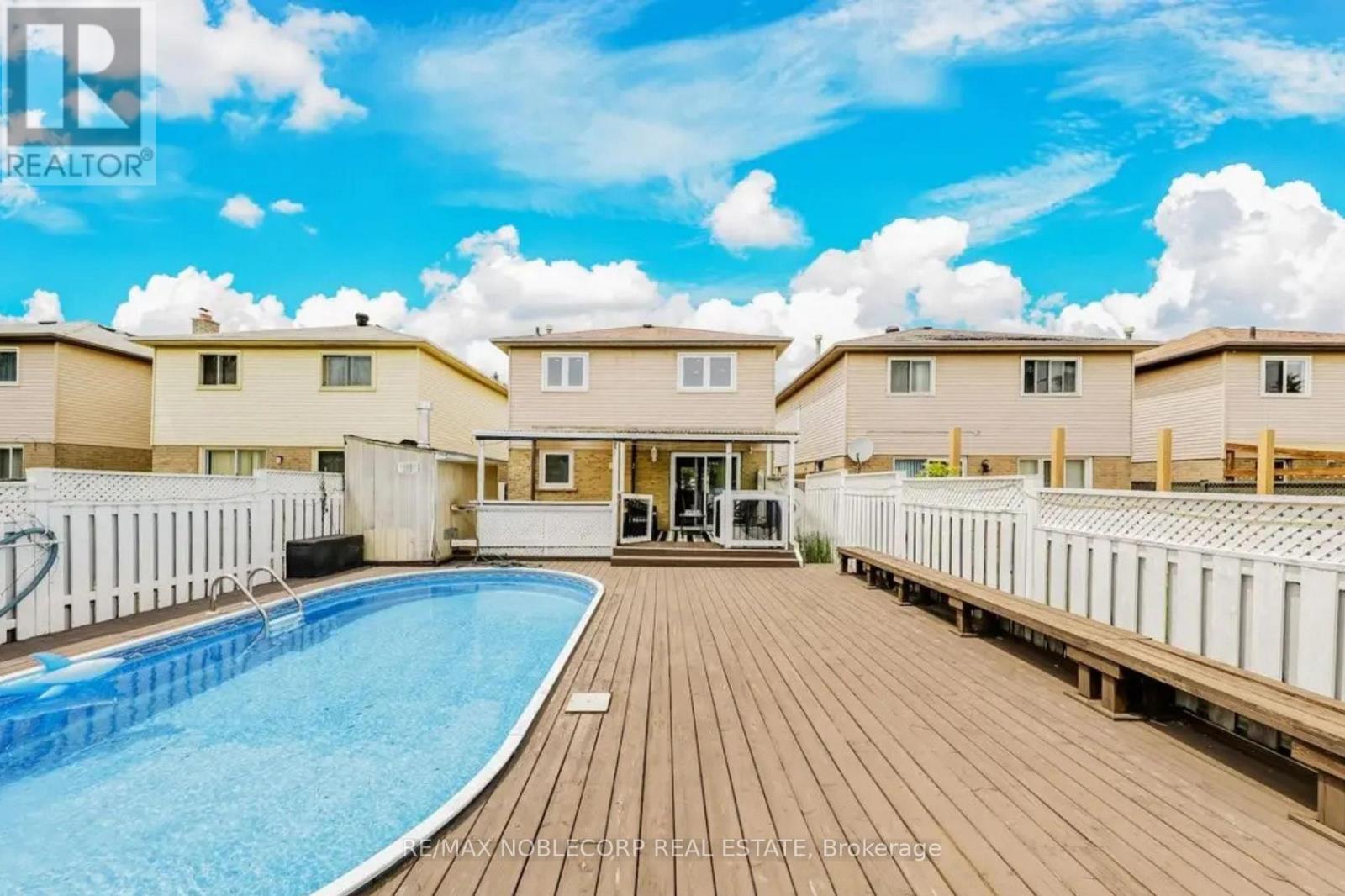 30 Mayberry Court, Brampton, ON - Outdoor With In Ground Pool With Deck Patio Veranda With Backyard With Exterior