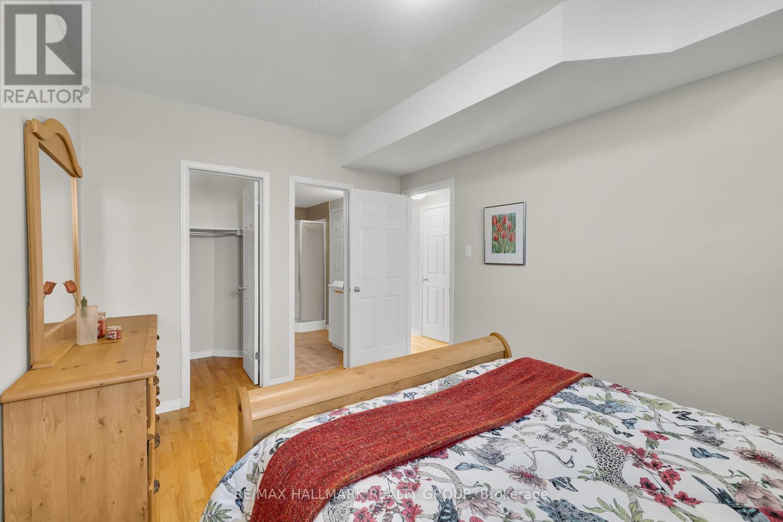 4 - 577 Reardon Private, Ottawa, ON - Indoor Photo Showing Bedroom