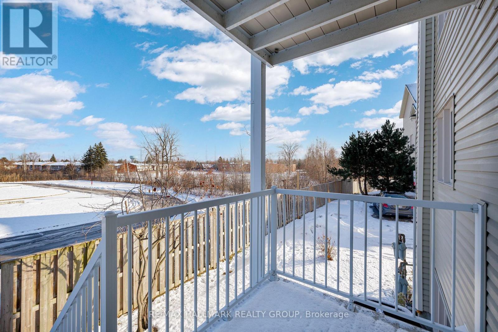 4 - 577 Reardon Private, Ottawa, ON - Outdoor With Balcony With Exterior