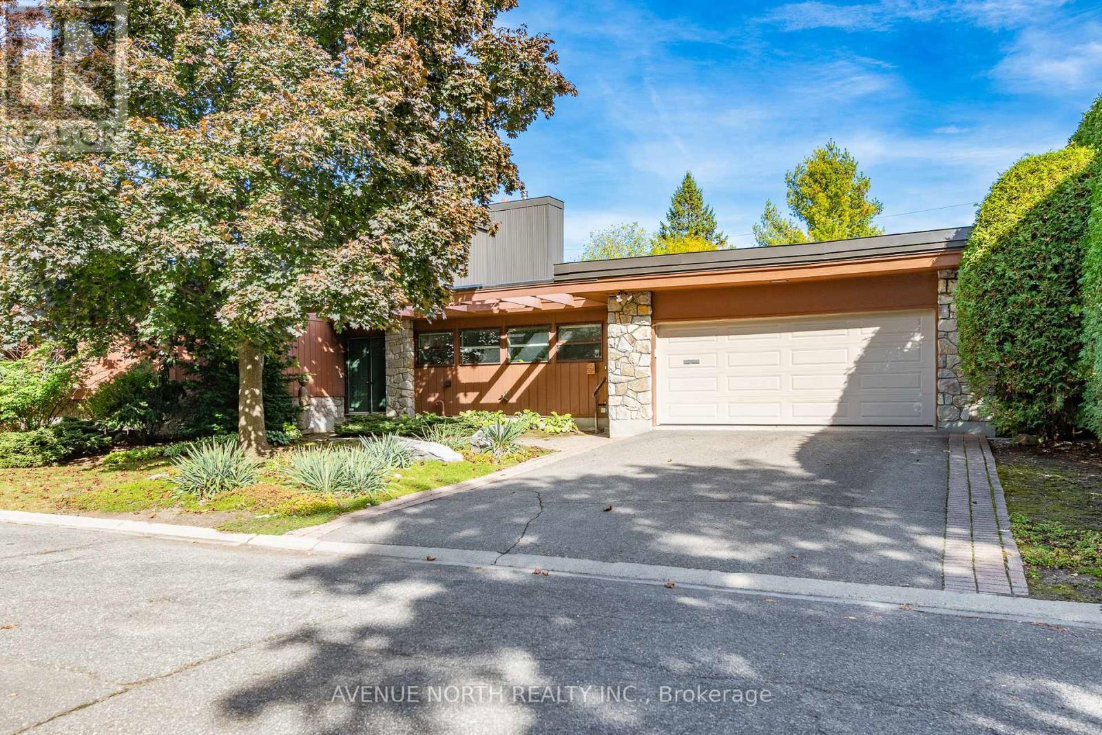 201 Latchford Road, Ottawa, ON - Outdoor