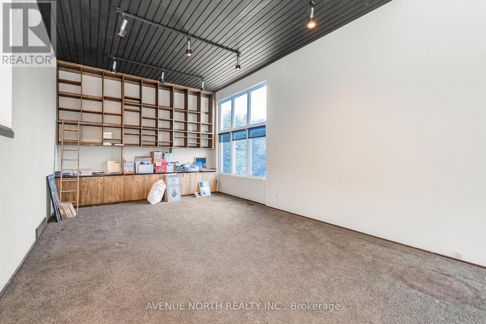 201 Latchford Road, Ottawa, ON - Indoor Photo Showing Other Room