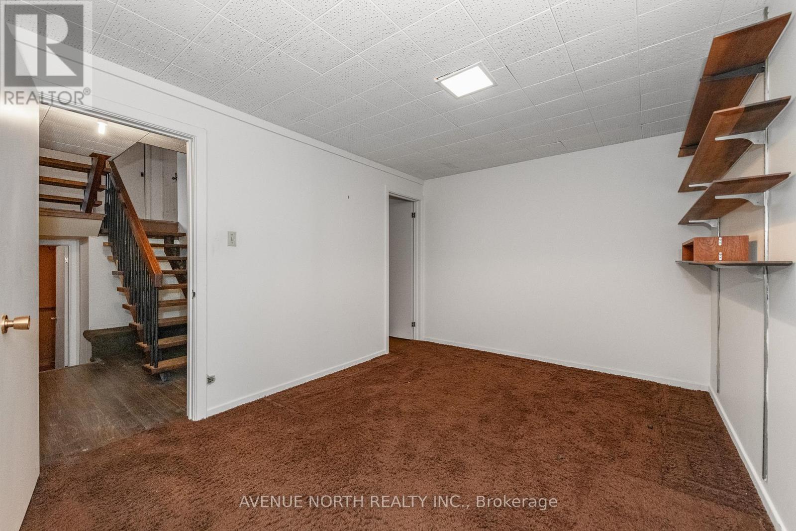 201 Latchford Road, Ottawa, ON - Indoor Photo Showing Other Room