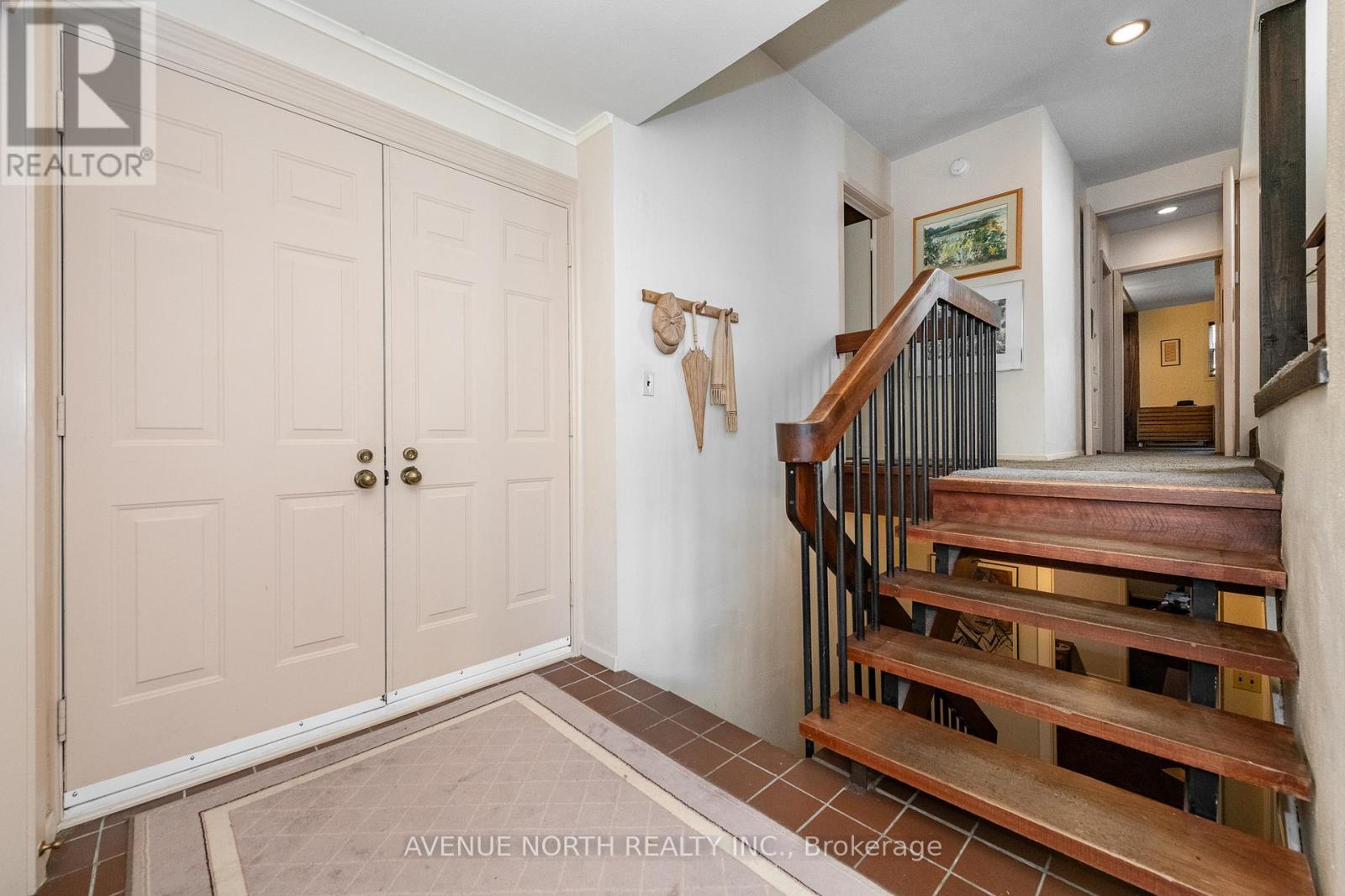 201 Latchford Road, Ottawa, ON - Indoor Photo Showing Other Room