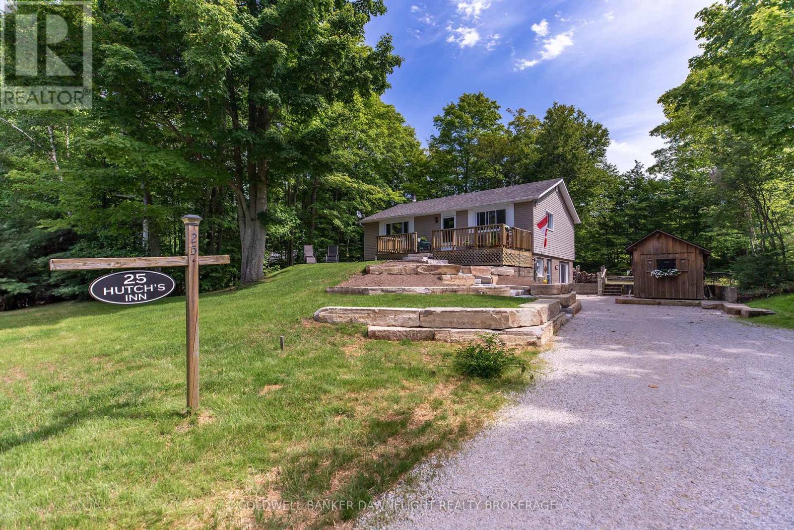 25 Emerson Avenue, South Bruce Peninsula, ON - Outdoor