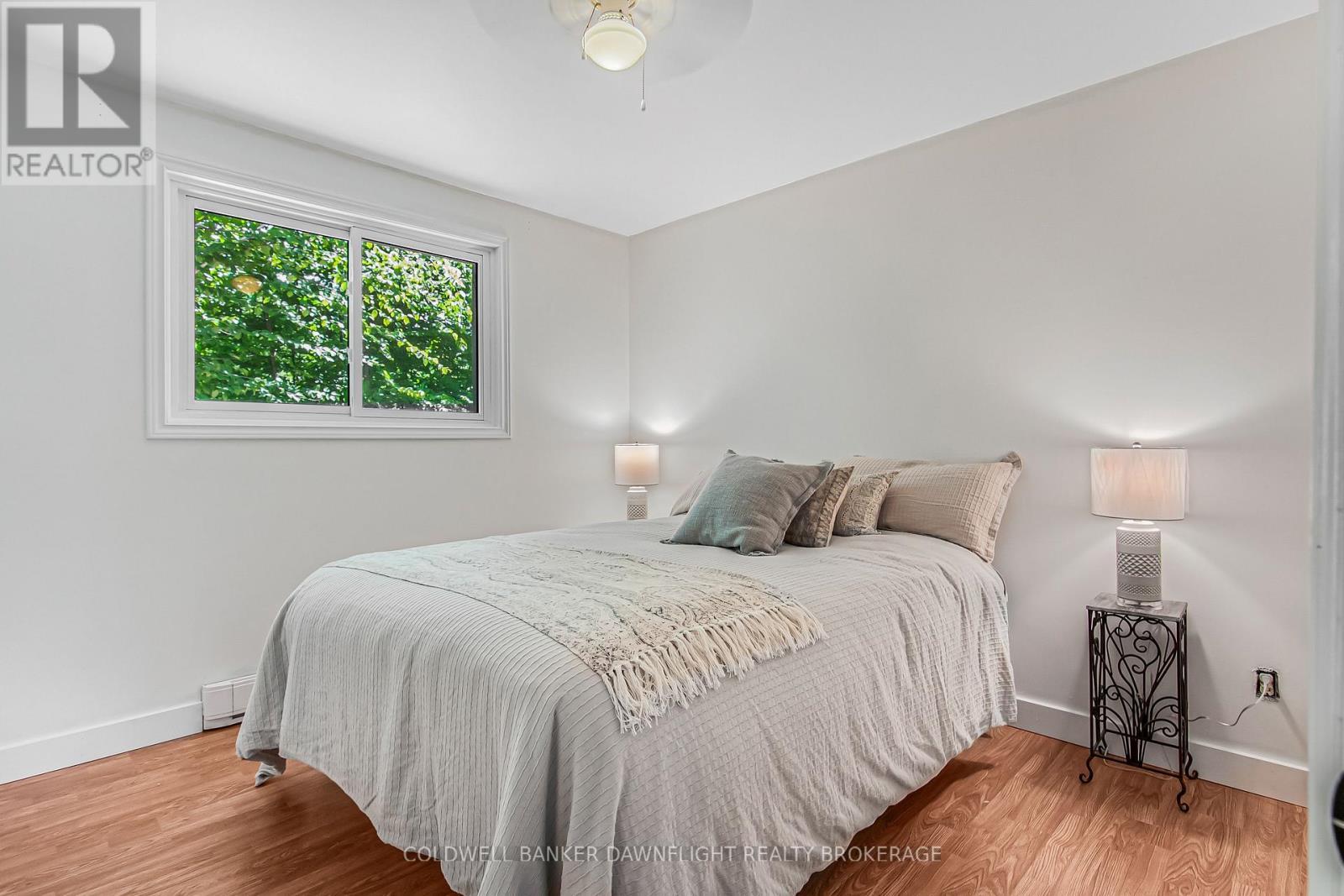 25 Emerson Avenue, South Bruce Peninsula, ON - Indoor Photo Showing Bedroom