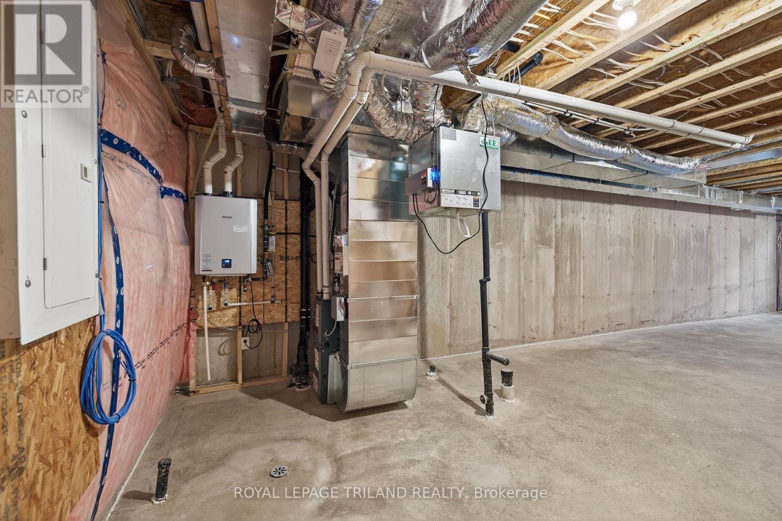 788 Banyan Lane, London North (North E), ON - Indoor Photo Showing Basement