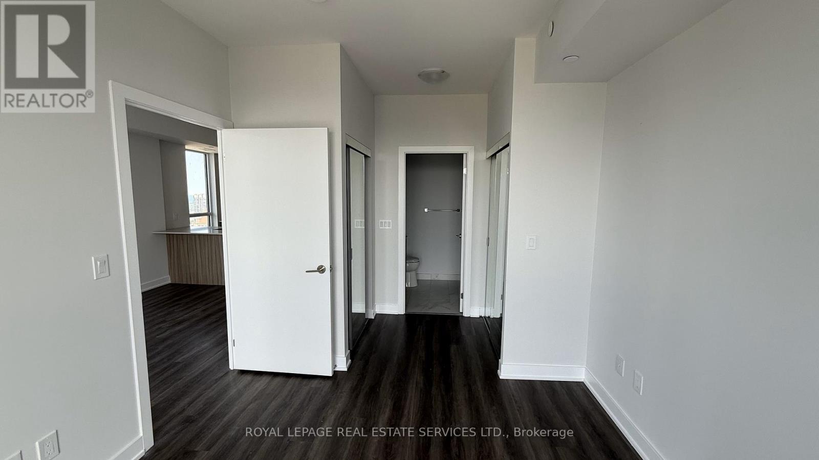 3811 - 430 Square One Drive, Mississauga, ON - Indoor Photo Showing Other Room