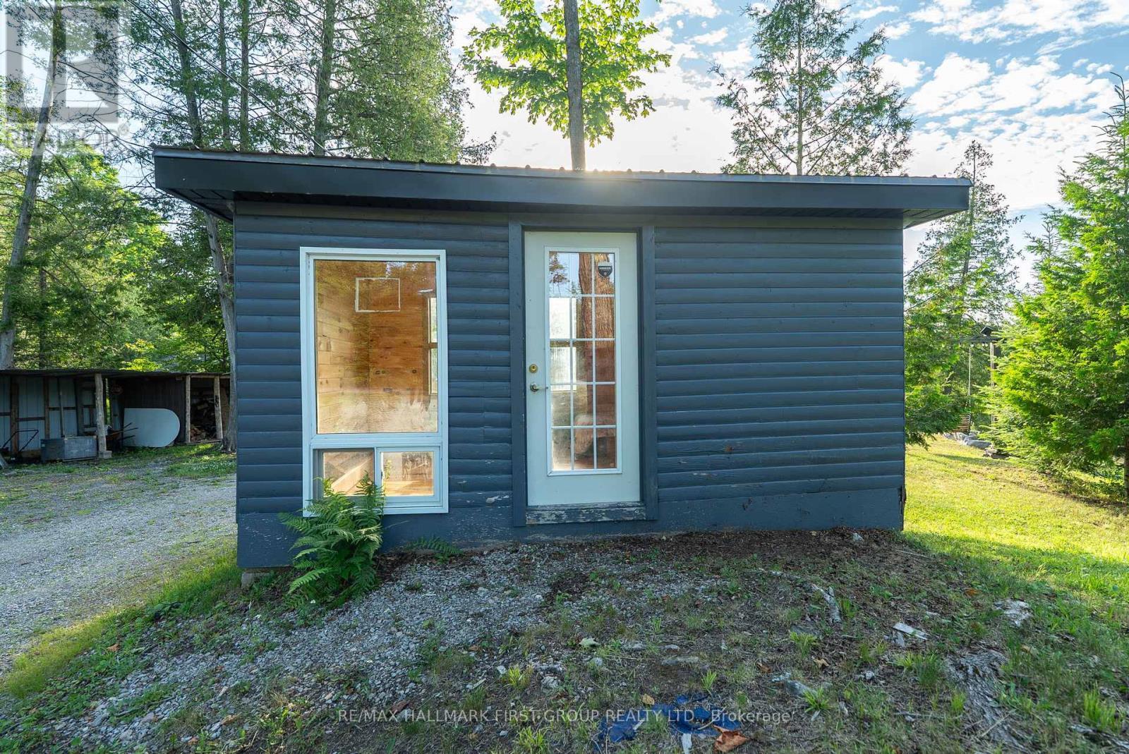 402 Steenburg Lake Road S, Limerick, ON - Outdoor