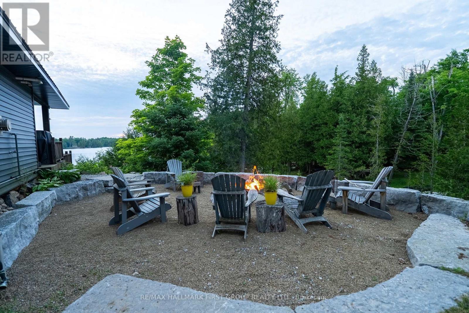 402 Steenburg Lake Road S, Limerick, ON - Outdoor