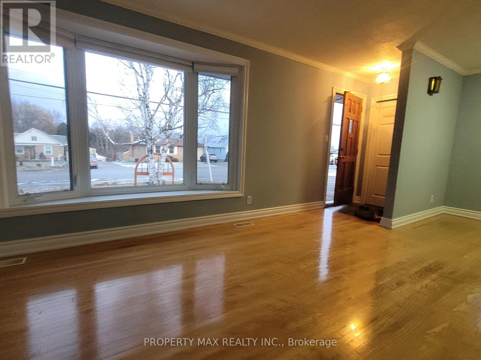 46 Gilbert Street, Belleville, ON - Indoor Photo Showing Other Room