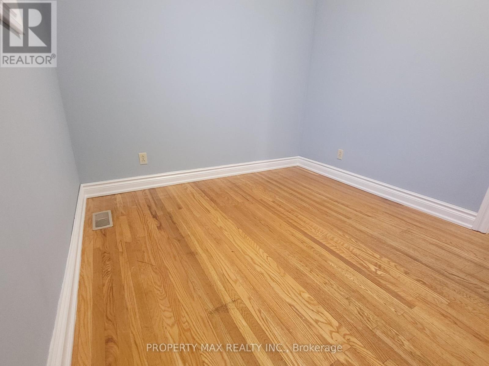 46 Gilbert Street, Belleville, ON - Indoor Photo Showing Other Room