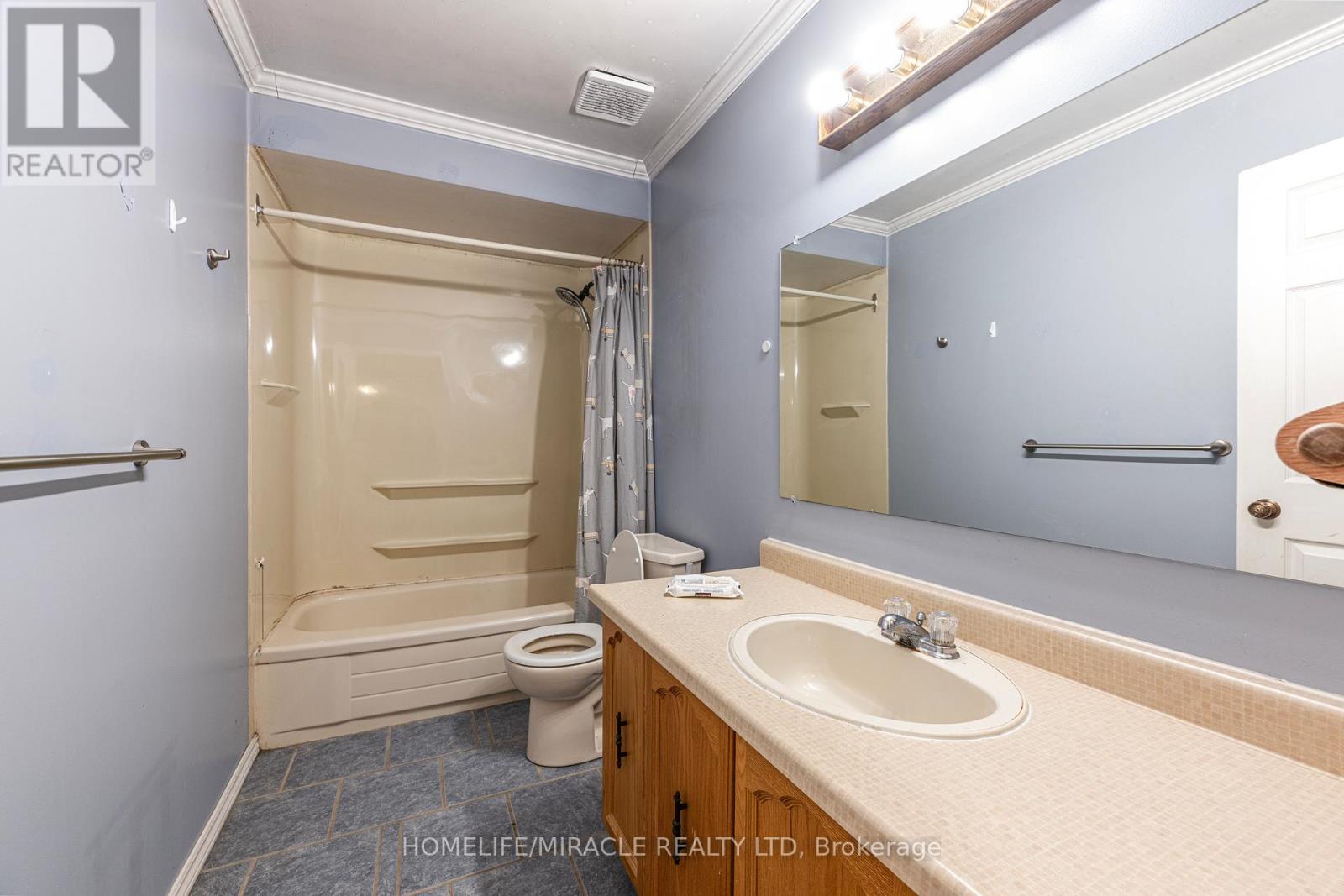 1799 Bromont Way, Ottawa, ON - Indoor Photo Showing Bathroom