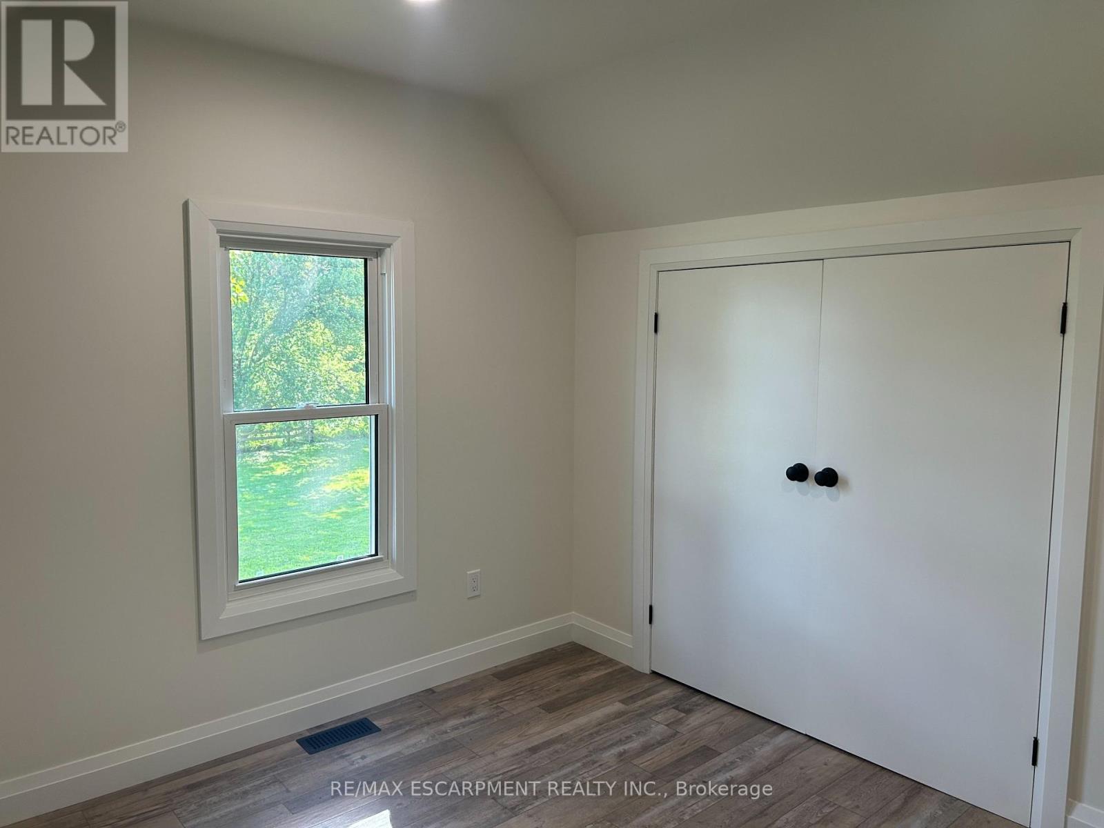 1888B Highway 3 E, Haldimand, ON - Indoor Photo Showing Other Room