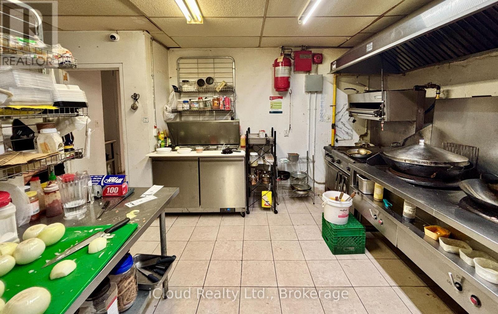 182 King Street, Welland, ON