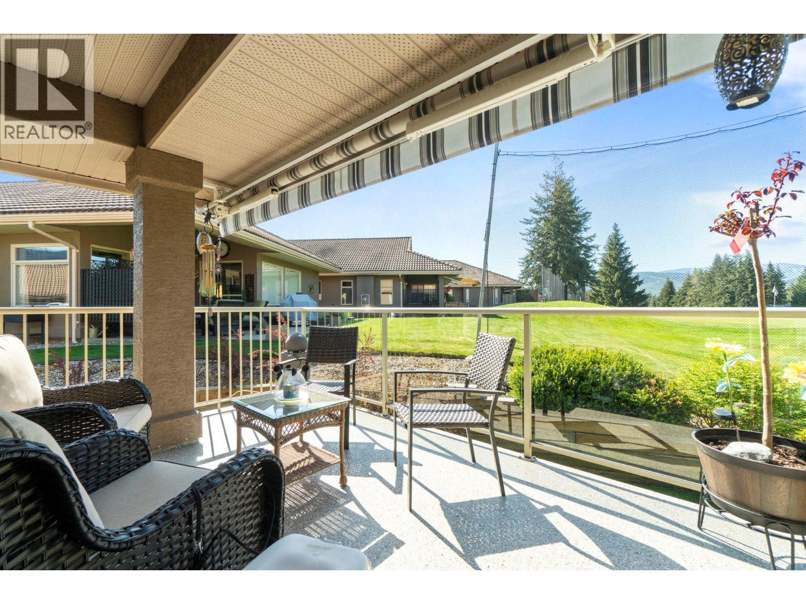 2550 Golf Course Drive Unit# 11, Blind Bay, BC - Outdoor With Deck Patio Veranda