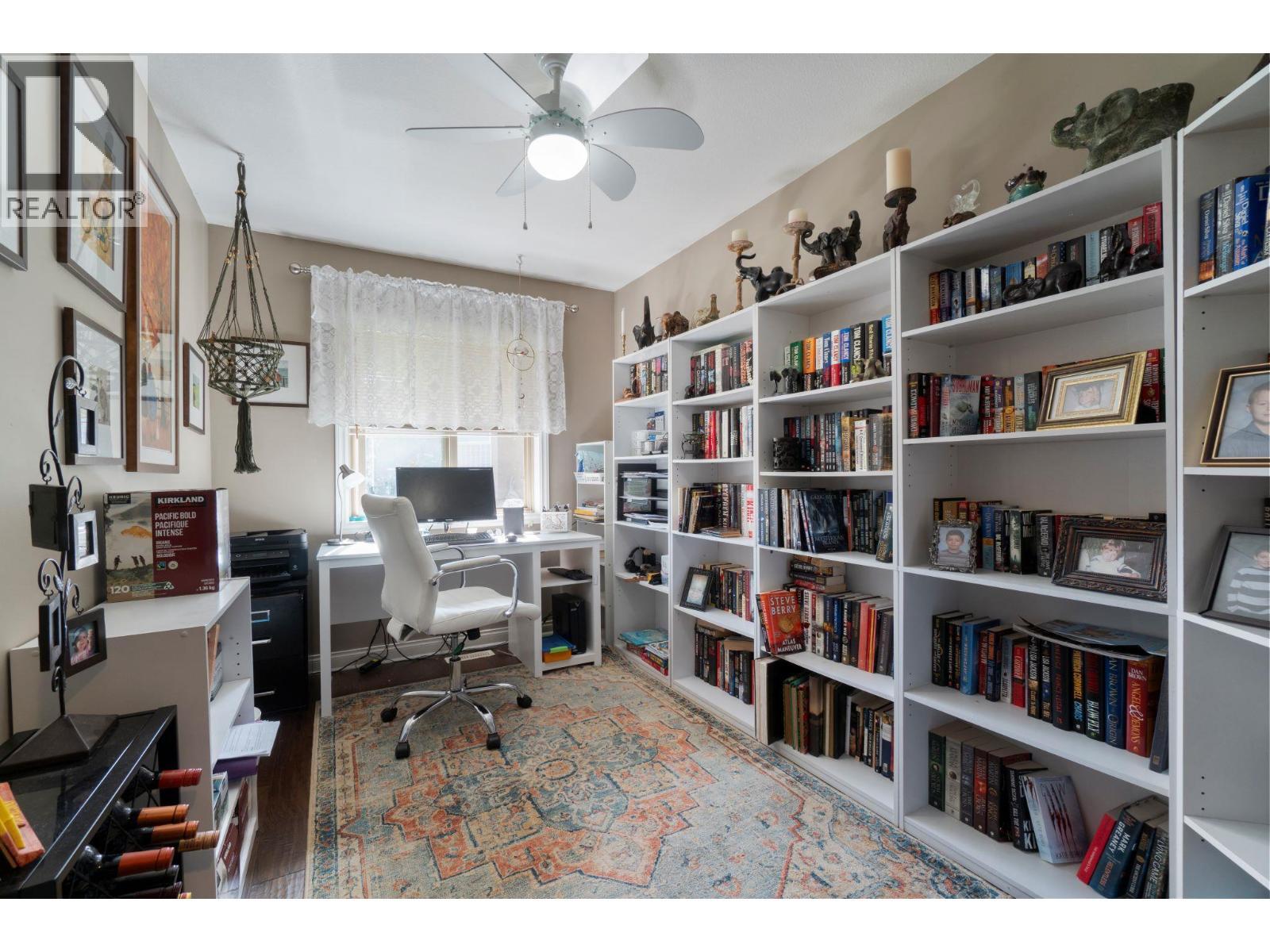 2550 Golf Course Drive Unit# 11, Blind Bay, BC - Indoor Photo Showing Office