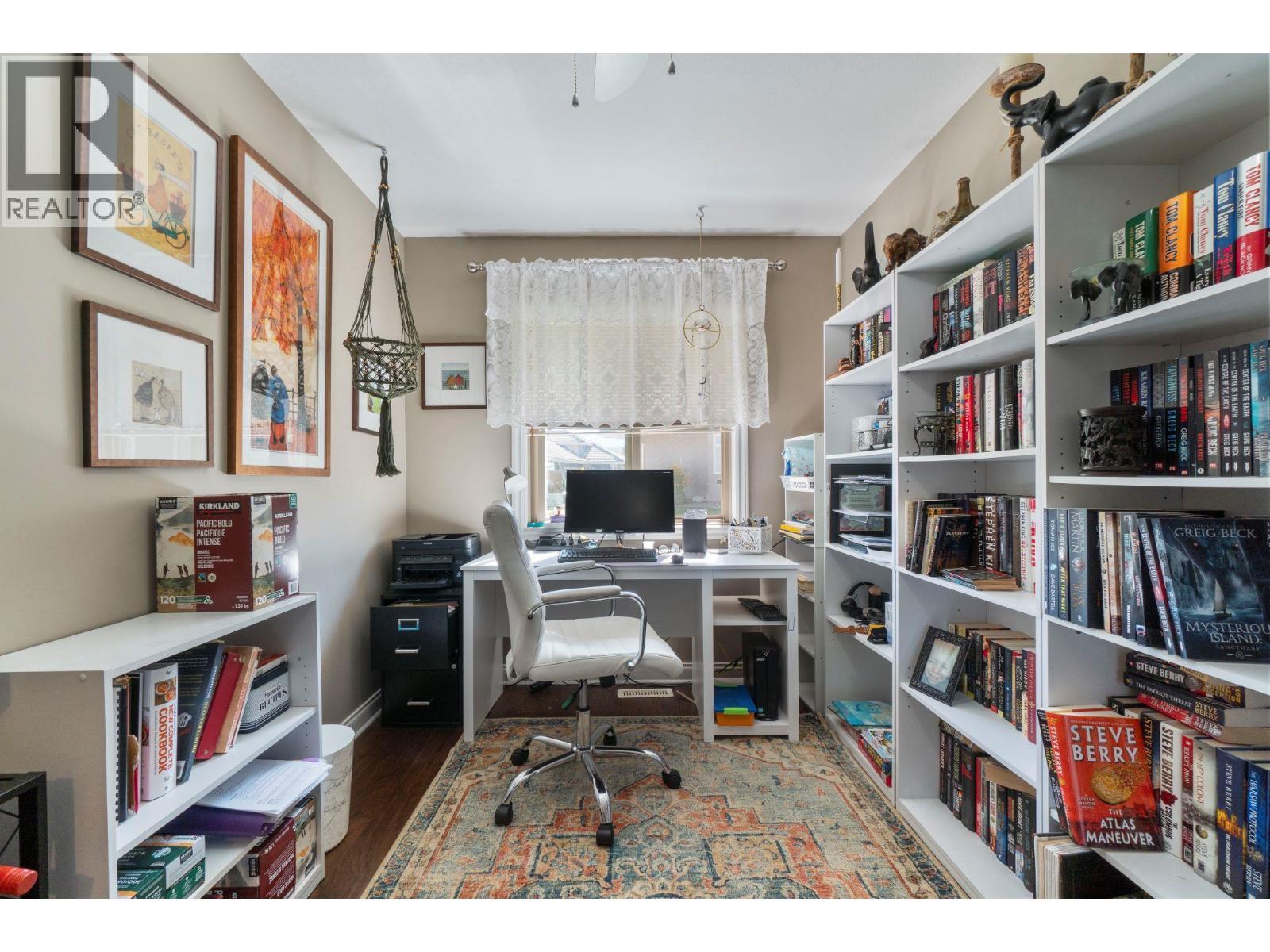 2550 Golf Course Drive Unit# 11, Blind Bay, BC - Indoor Photo Showing Office