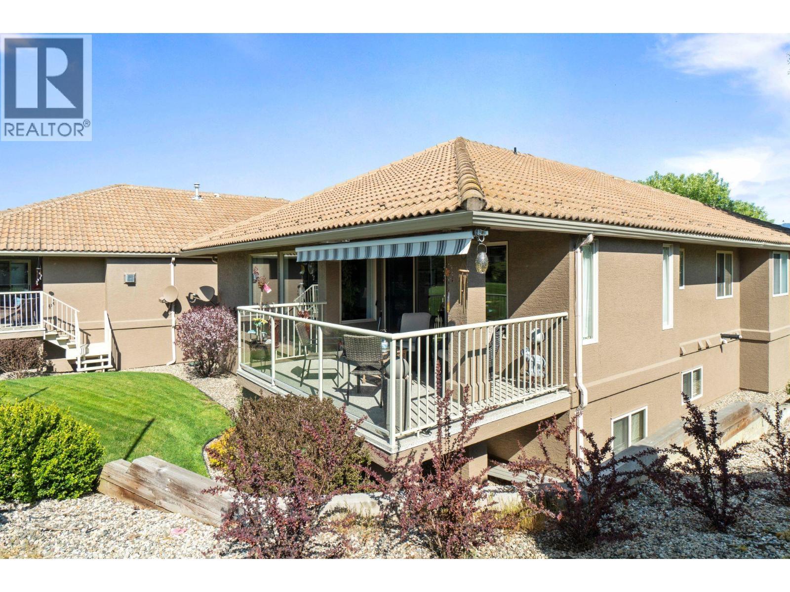 2550 Golf Course Drive Unit# 11, Blind Bay, BC - Outdoor With Deck Patio Veranda