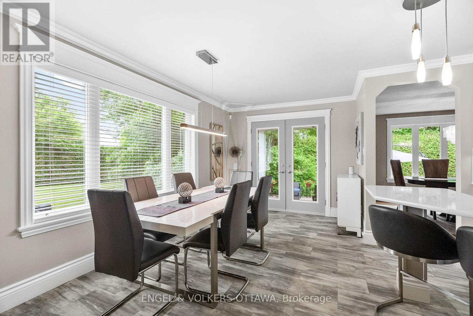 1591 Stephanie Anne Drive, Ottawa, ON - Indoor Photo Showing Dining Room