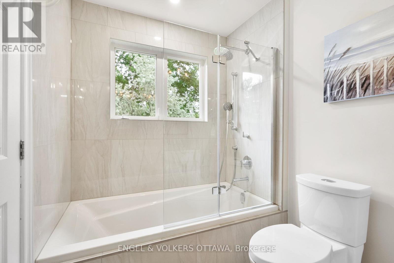 1591 Stephanie Anne Drive, Ottawa, ON - Indoor Photo Showing Bathroom