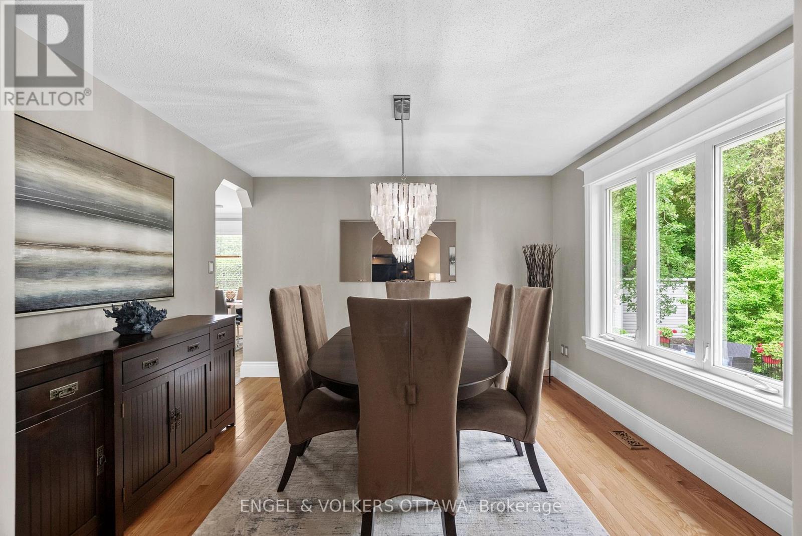 1591 Stephanie Anne Drive, Ottawa, ON - Indoor Photo Showing Dining Room