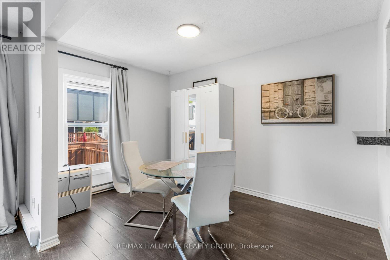 107 - 3445 Uplands Drive, Ottawa, ON - Indoor Photo Showing Dining Room