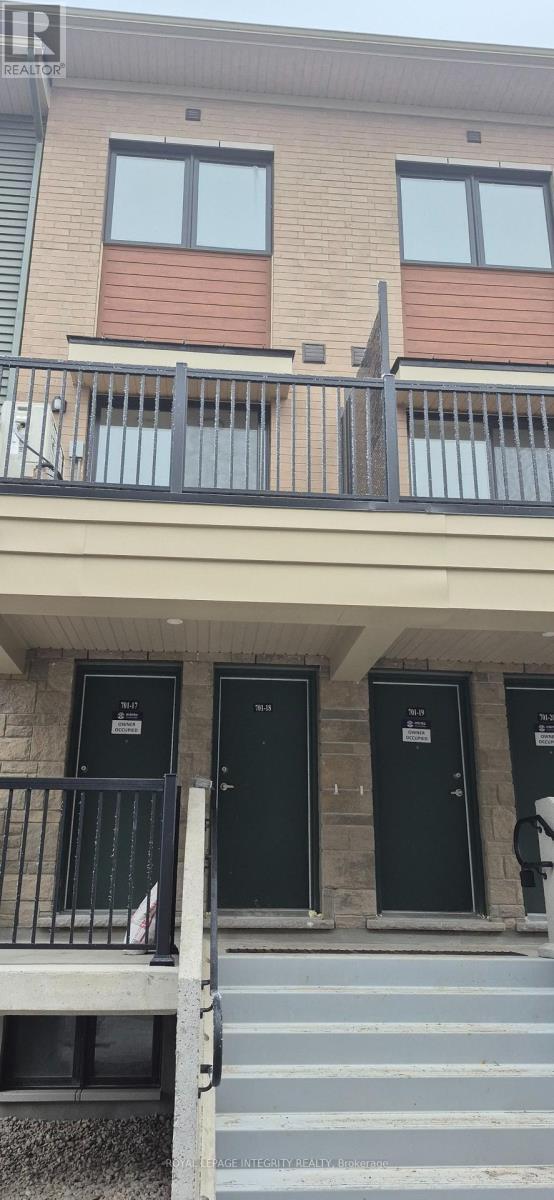 18 - 701 Glenroy Gilbert Drive, Ottawa, ON - Outdoor