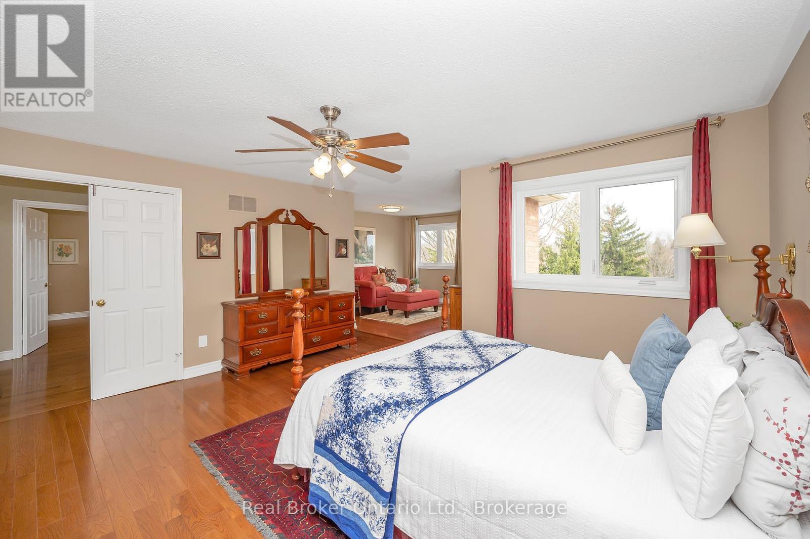 2015 Grosvenor Street, Oakville (Wc Wedgewood Creek), ON - Indoor Photo Showing Bedroom