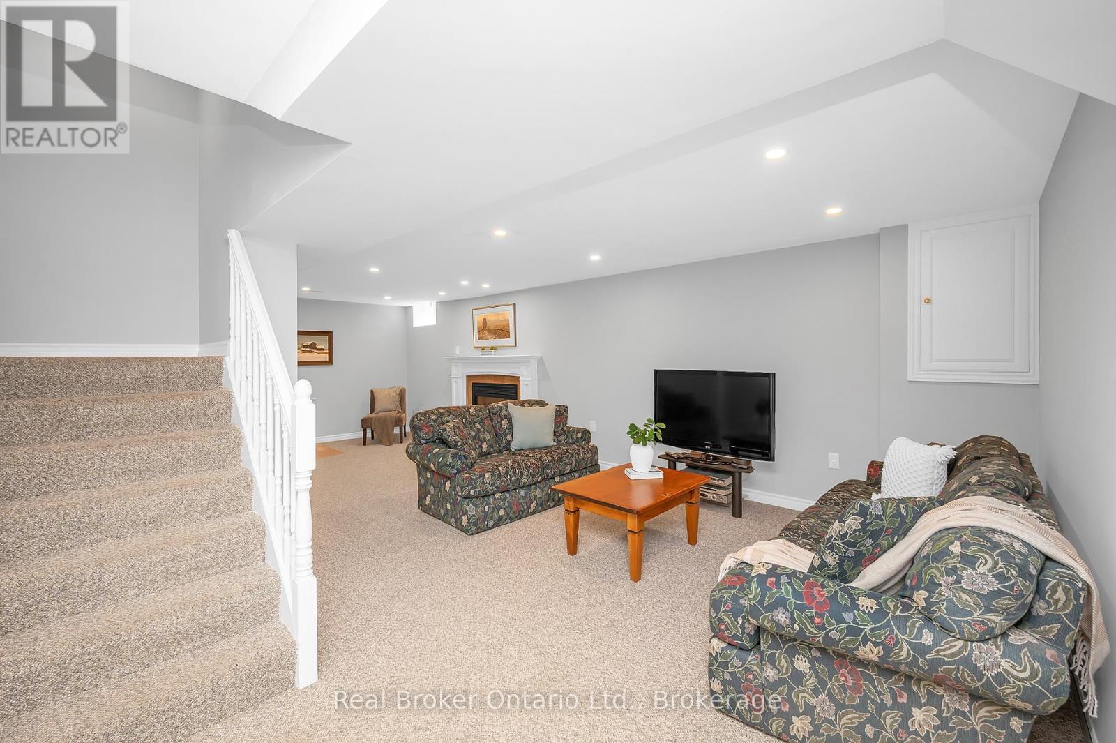 2015 Grosvenor Street, Oakville (Wc Wedgewood Creek), ON - Indoor