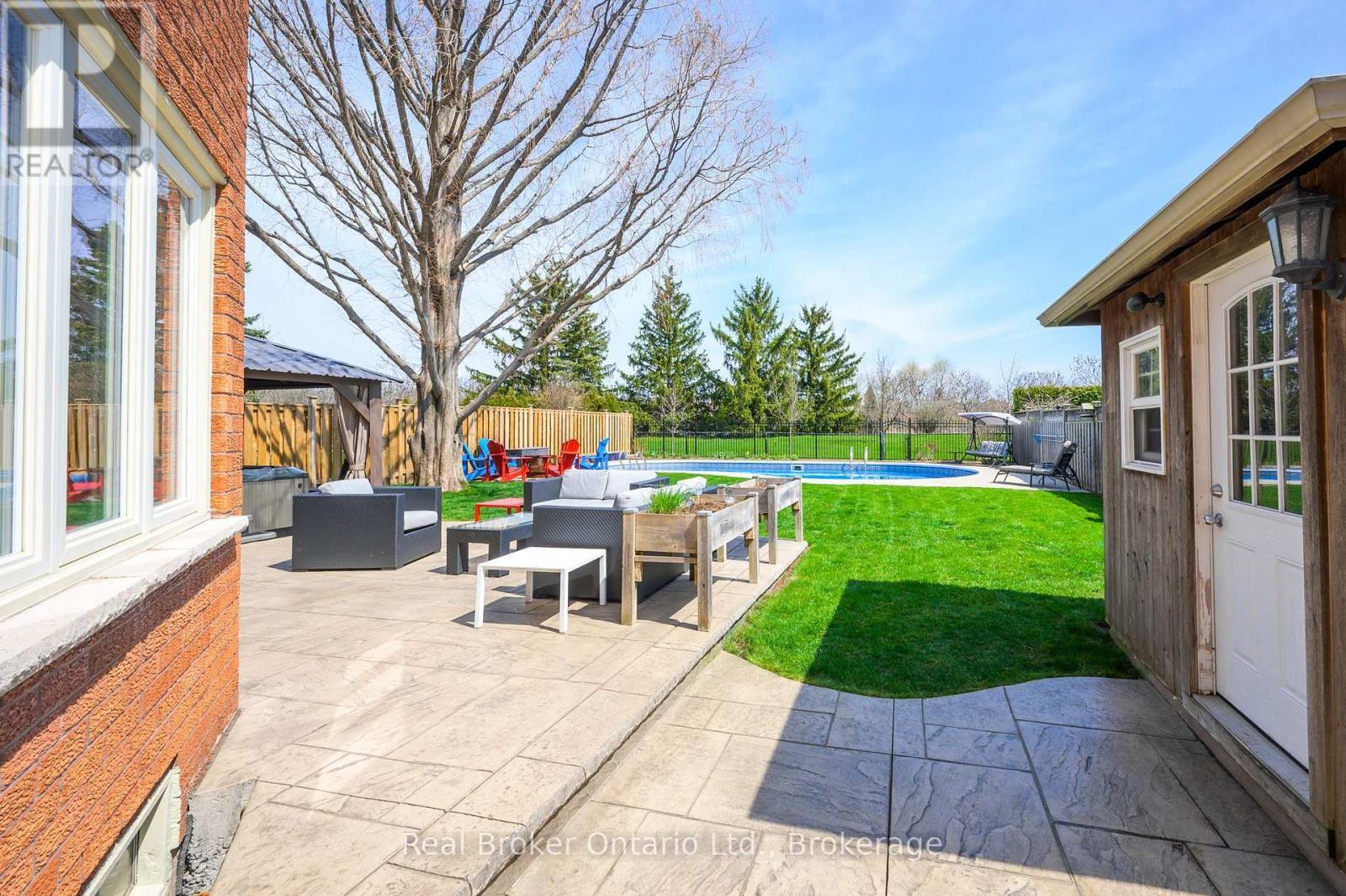 2015 Grosvenor Street, Oakville (Wc Wedgewood Creek), ON - Outdoor With Deck Patio Veranda