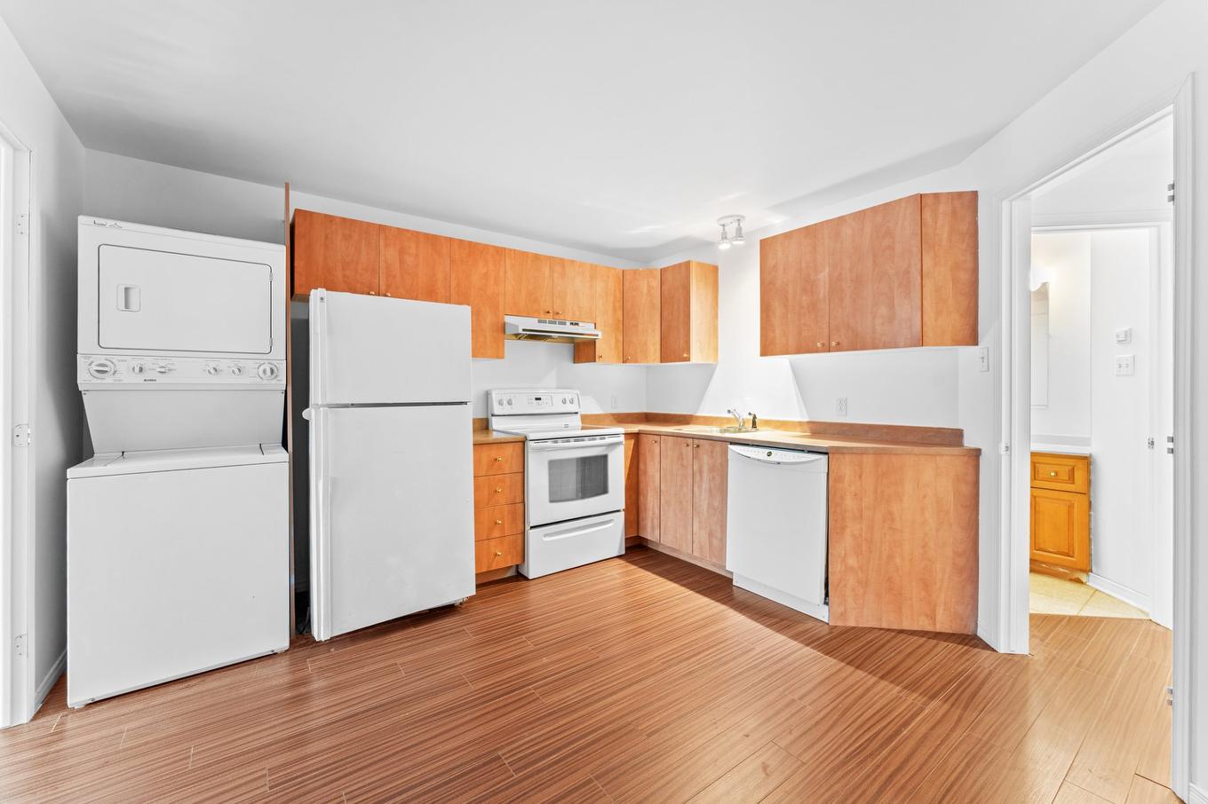 Garçonnière - 1576 Ch. St-Charles, Terrebonne (Lachenaie), QC - Indoor Photo Showing Kitchen