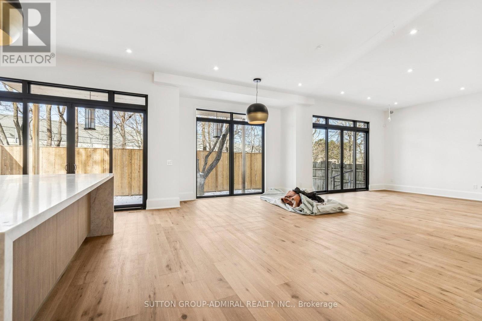 78 Burncrest Drive, Toronto, ON - Indoor