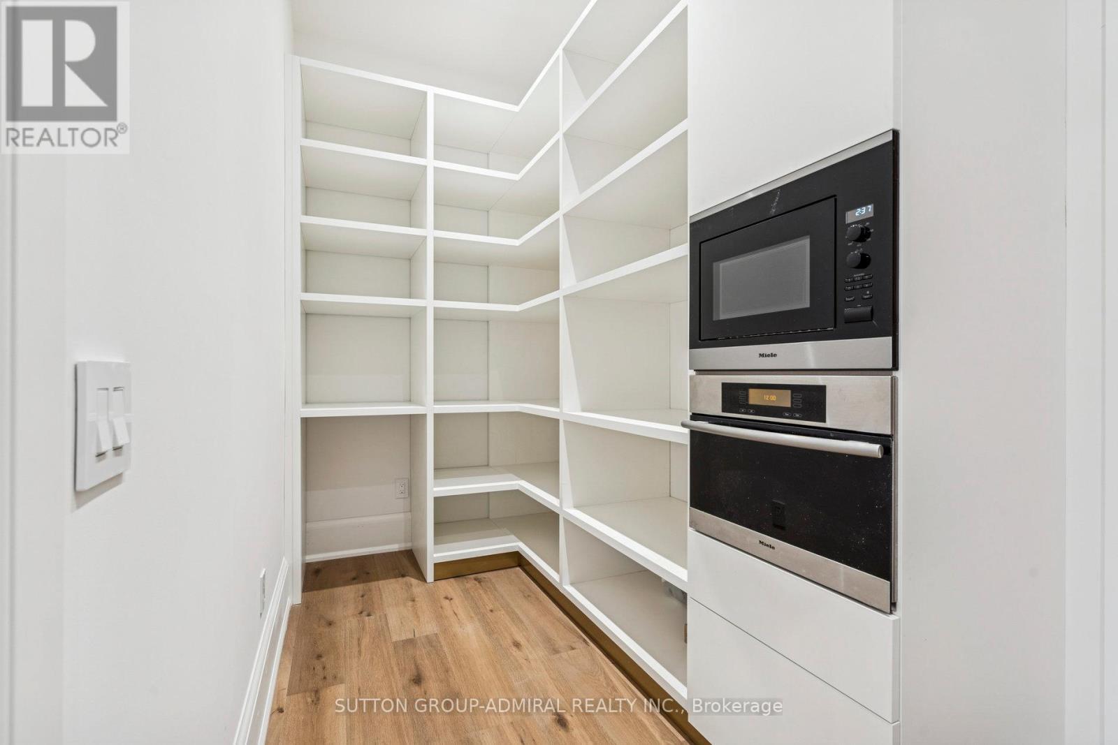 78 Burncrest Drive, Toronto, ON - Indoor Photo Showing Other Room