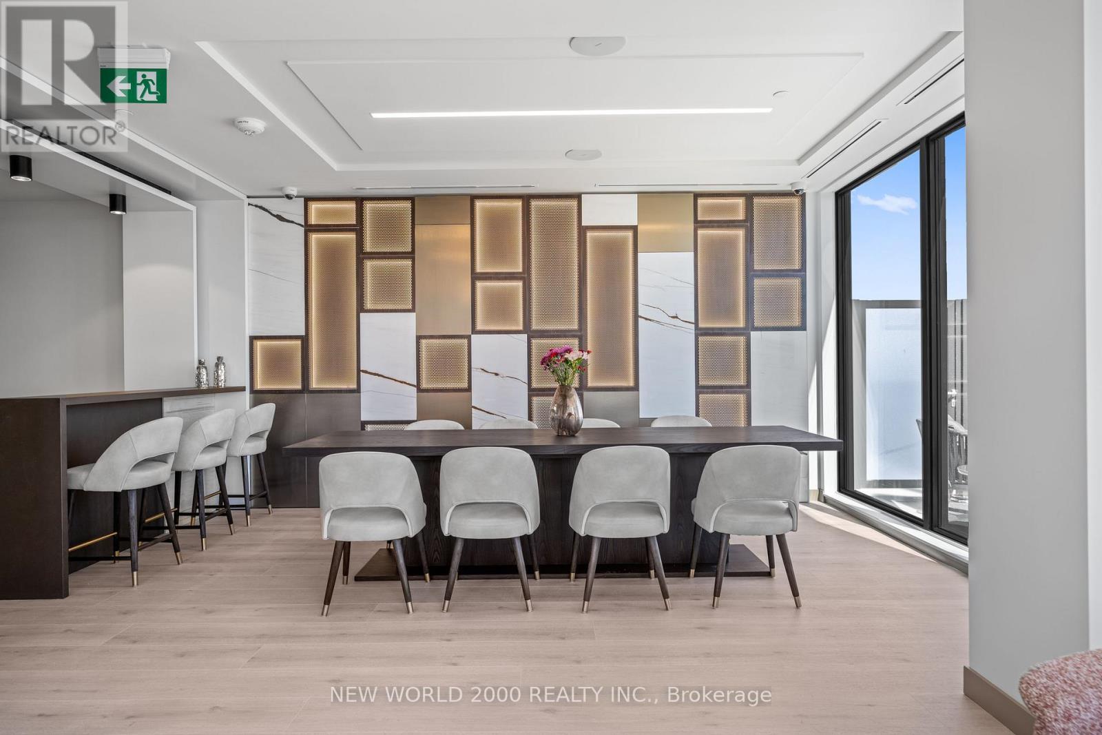 Sky Lounge - 602 - 101 Roehampton Avenue, Toronto, ON - Indoor Photo Showing Dining Room