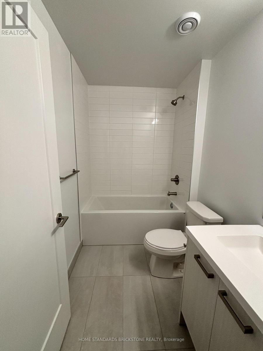 1203 - 20 Soudan Avenue, Toronto, ON - Indoor Photo Showing Bathroom