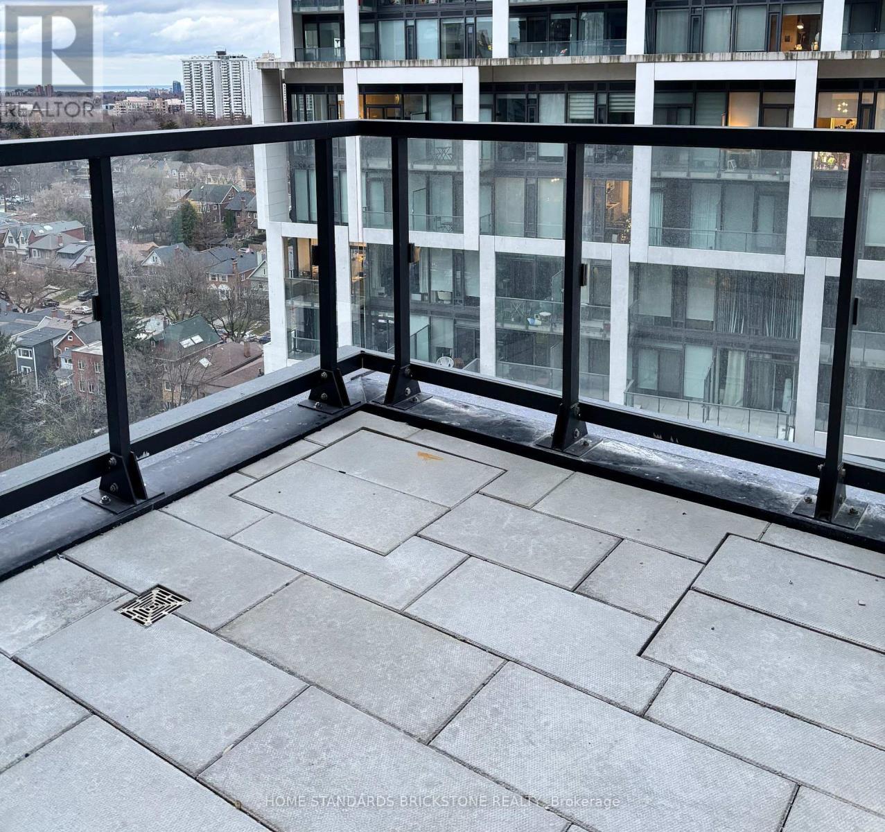 1203 - 20 Soudan Avenue, Toronto, ON - Outdoor