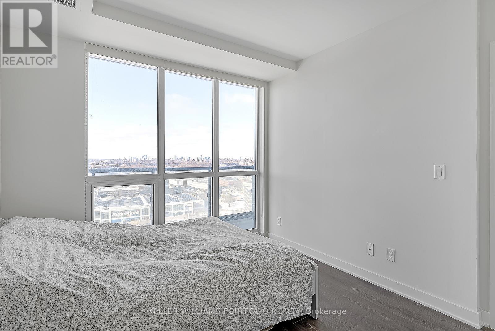 2203 - 6 Sonic Way, Toronto, ON - Indoor Photo Showing Bedroom