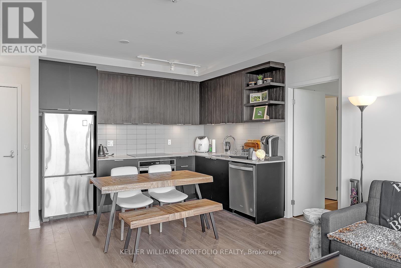 2203 - 6 Sonic Way, Toronto, ON - Indoor