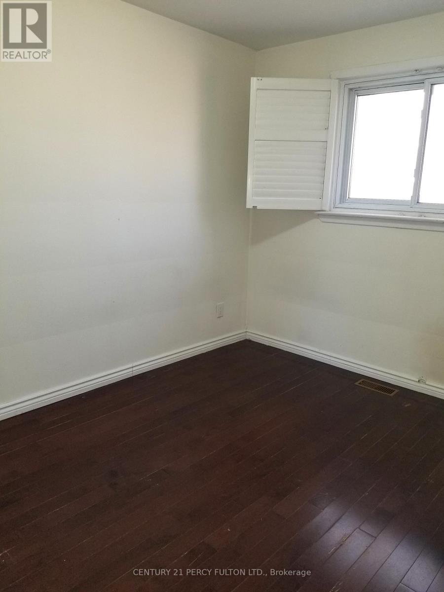 Main Floor - 182 Confederation Drive, Toronto, ON - Indoor Photo Showing Other Room