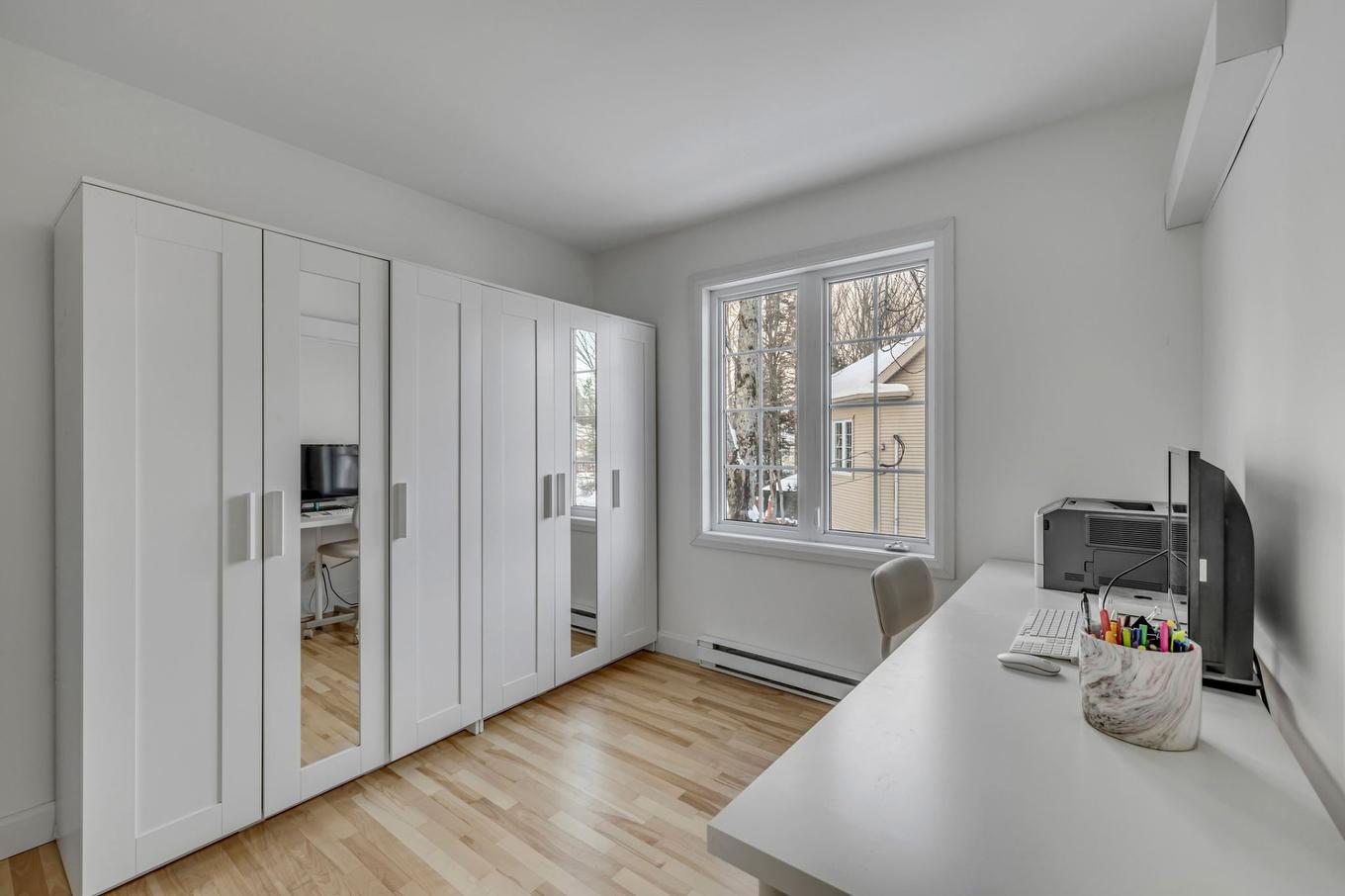 Bedroom - 1129 Rue Du Geyser, Québec (La Haute-Saint-Charles), QC - Indoor Photo Showing Other Room