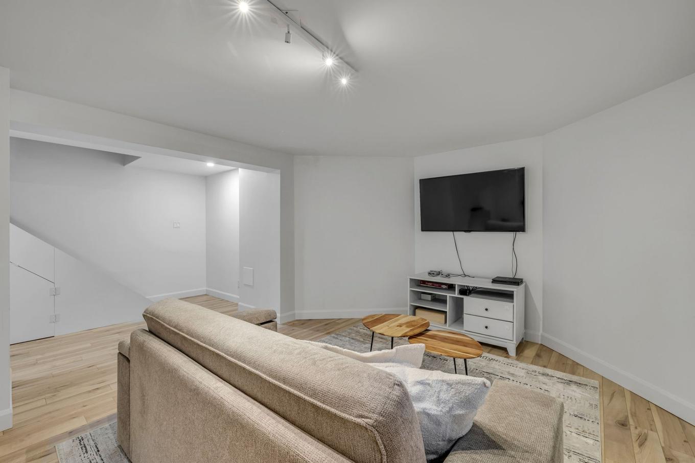 Family room - 1129 Rue Du Geyser, Québec (La Haute-Saint-Charles), QC - Indoor