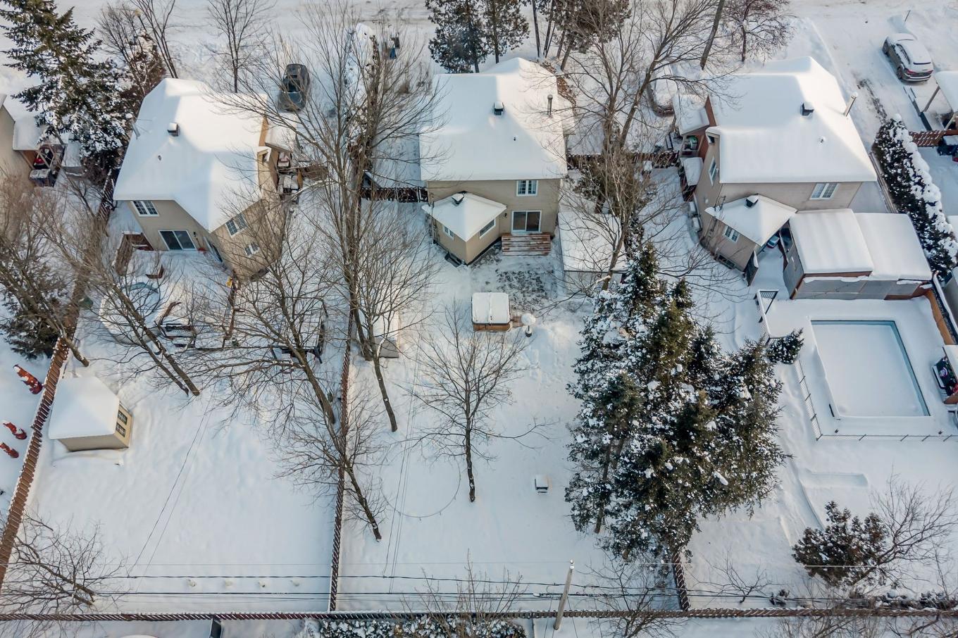 Aerial photo - 1129 Rue Du Geyser, Québec (La Haute-Saint-Charles), QC - Outdoor